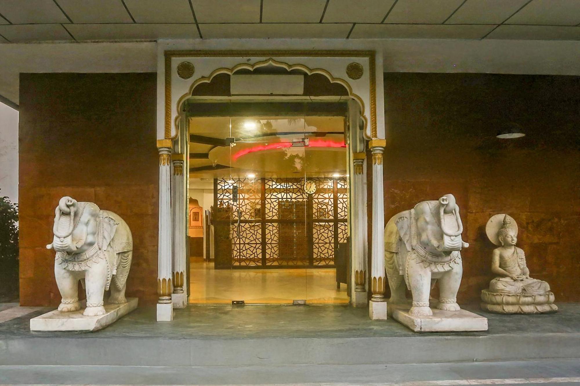 Super Collection O Bhiwadi Hotel Bagian luar foto